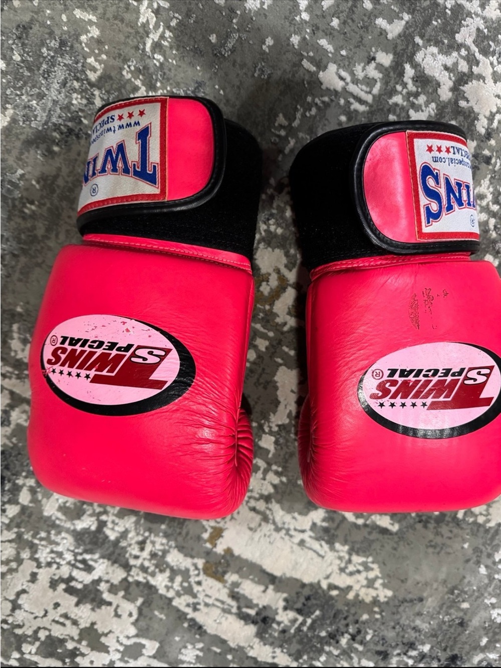 Ladies Boxing Gloves - Pink